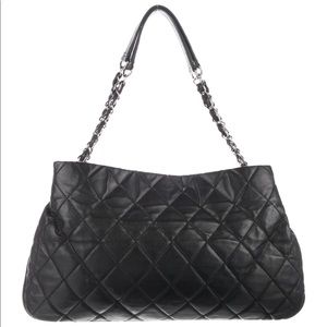 Chanel. Cavier black tote
